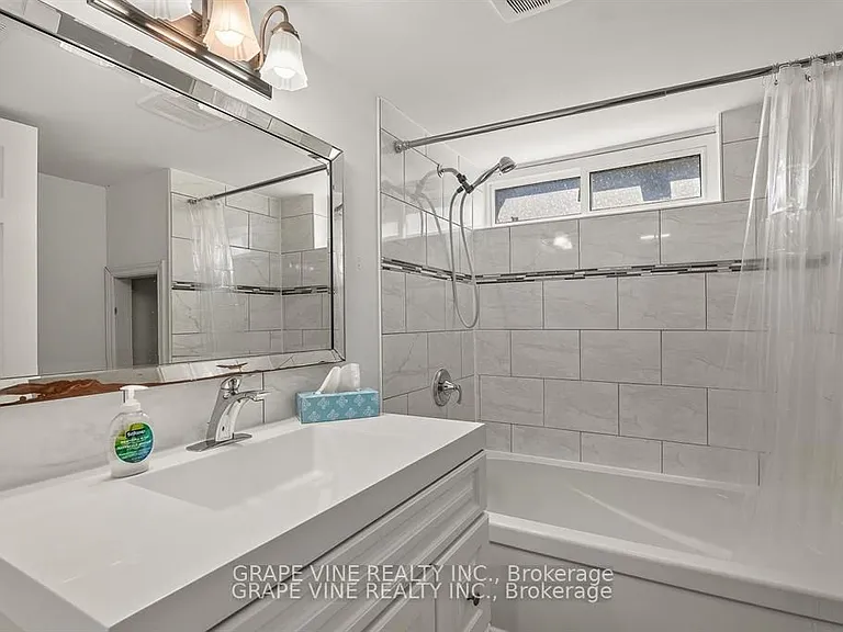 104 Oriole Ave — Photo 16