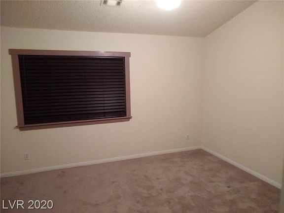 4th image of 1707 Comstock Dr