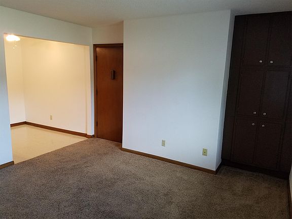 3rd image of 2000 Valley Park Dr #3
