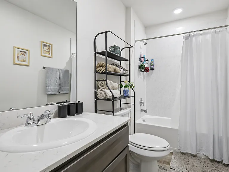 906 Ramble Rd — Photo 16