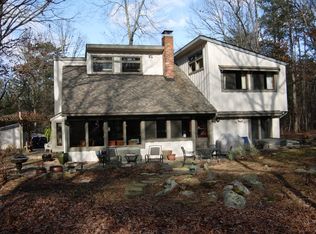 2580 Shadetree Rd, Hillsborough, NC 27278