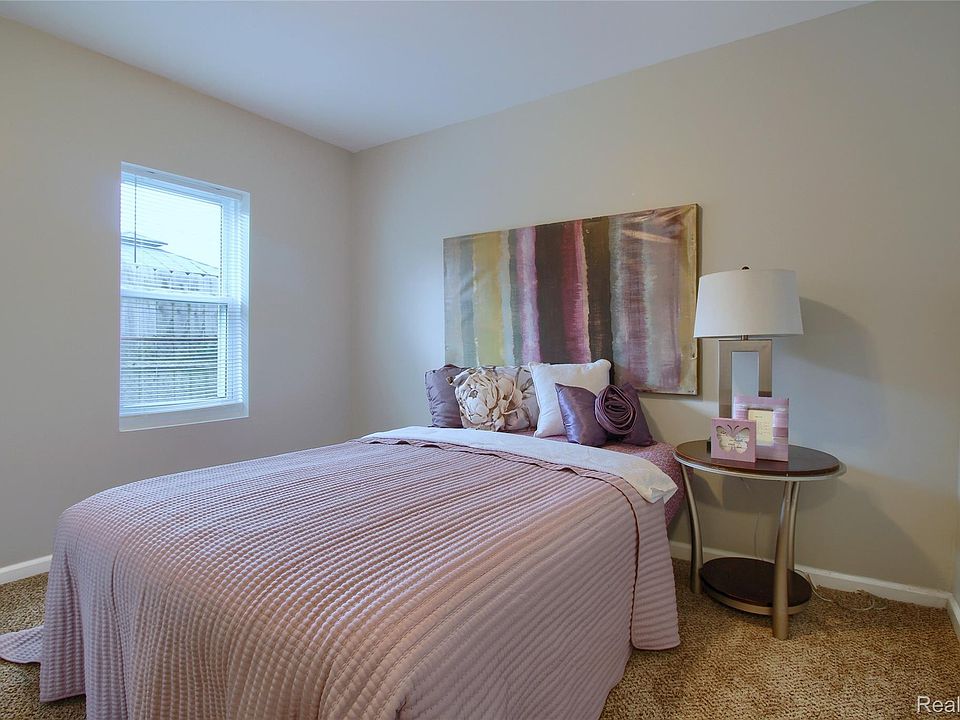 30064 Ann Arbor Trl, photo 16