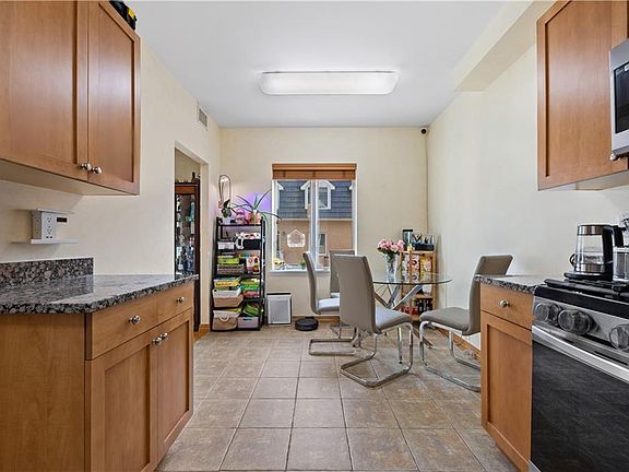 4th image of 1465 Royce St APT 3N