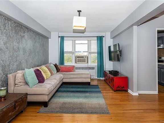 5th image of 30 Ehrbar Ave APT 619