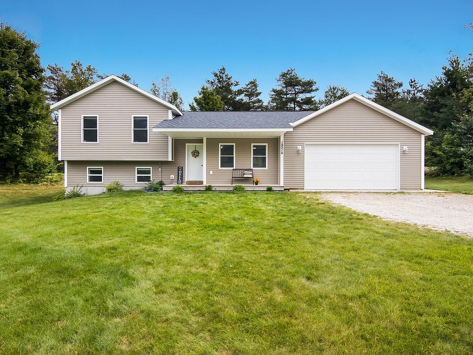 1st image of 19214 Creekside Ln