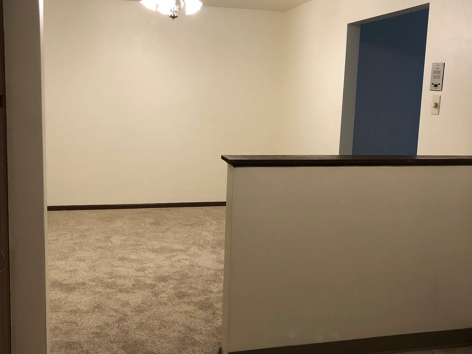 2 bed, 900 sqft, $1,000 — Photo 4