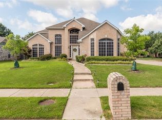 1529 Caldwell Cir, Carrollton, TX 75010