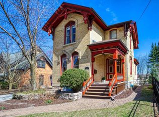 124 N Green Bay Rd, Appleton, WI 54911