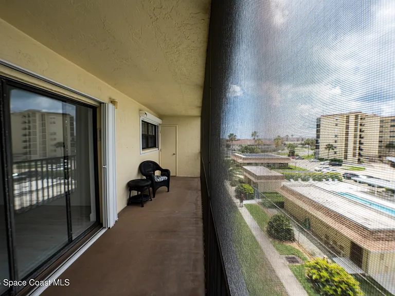 500 Palm Springs Blvd #403 — Photo 18