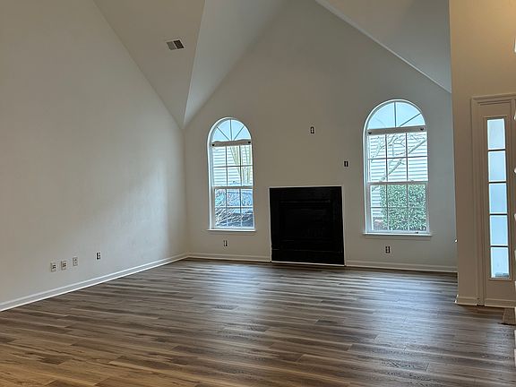 2nd image of 4301 Napa Ct