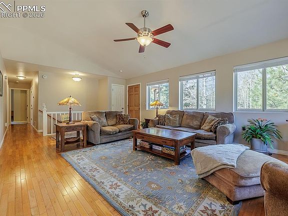 5th image of 1505 Sunshine Cir