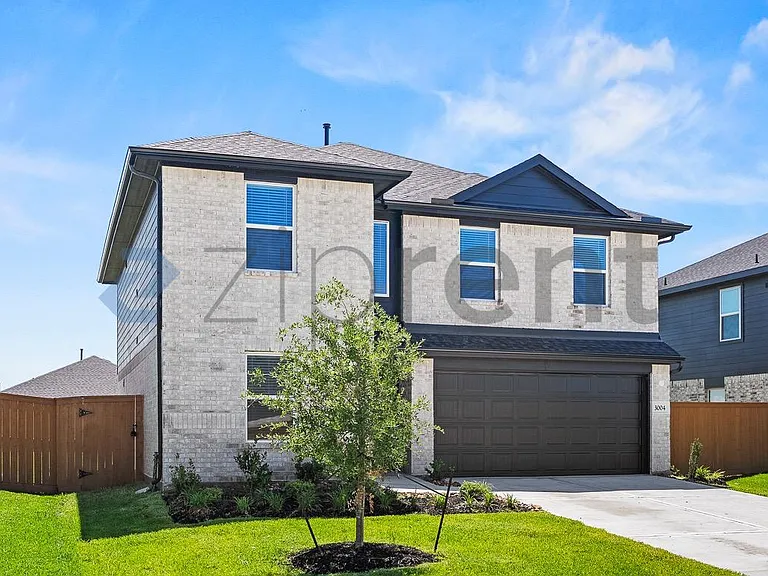 3004 Fall Gold Ln — Photo 2