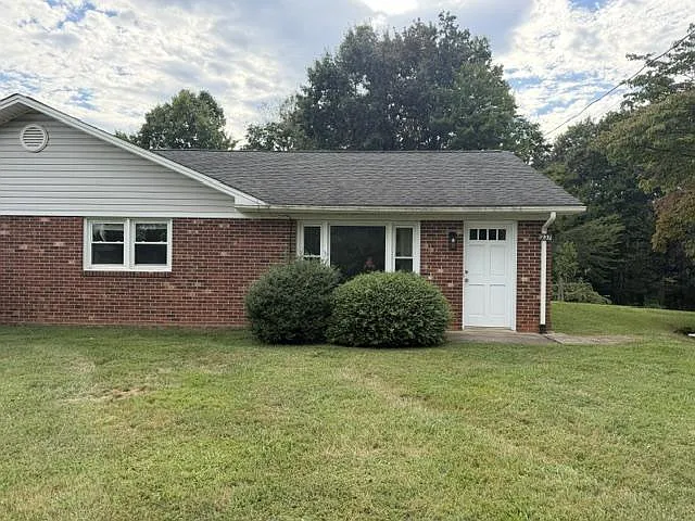 1237 Bonbrook Mill — Photo 2