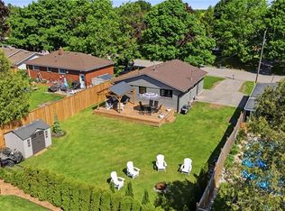 6 McCammon St, Brant, ON N3L 1V9