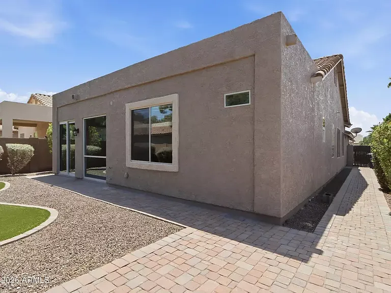 964 W Fairway Dr — Photo 33