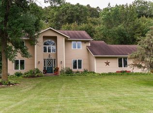 1984 68th St NW, Rochester, MN 55901