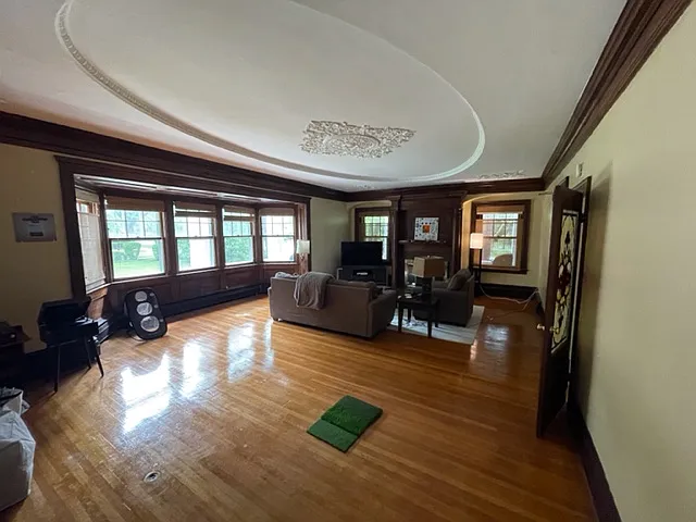 1340 East Ave #1 — Photo 5