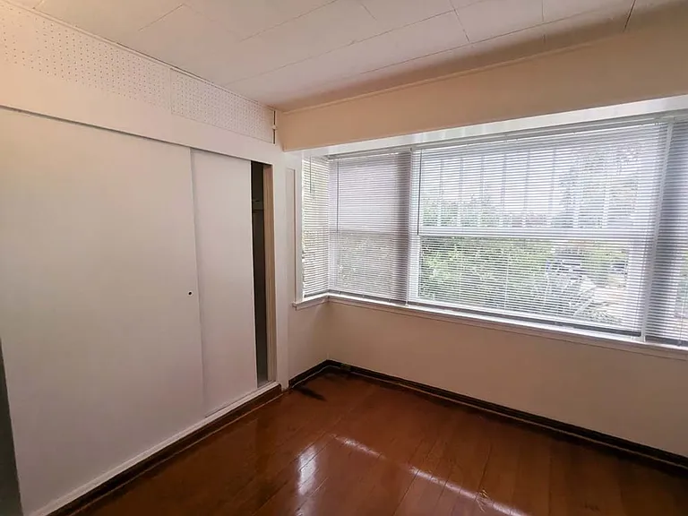 1421 Kellam Ave — Photo 9