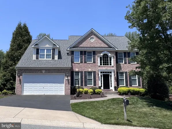 7652 Swallow Rd, Eldersburg, MD 21784