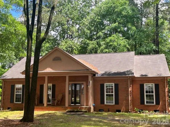 7148 Powder Mill Pl, Charlotte, NC 28277