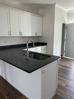 402 Albus Dr — Photo 12