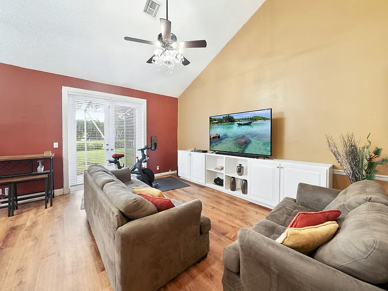 10569 Pelican Dr — Photo 7