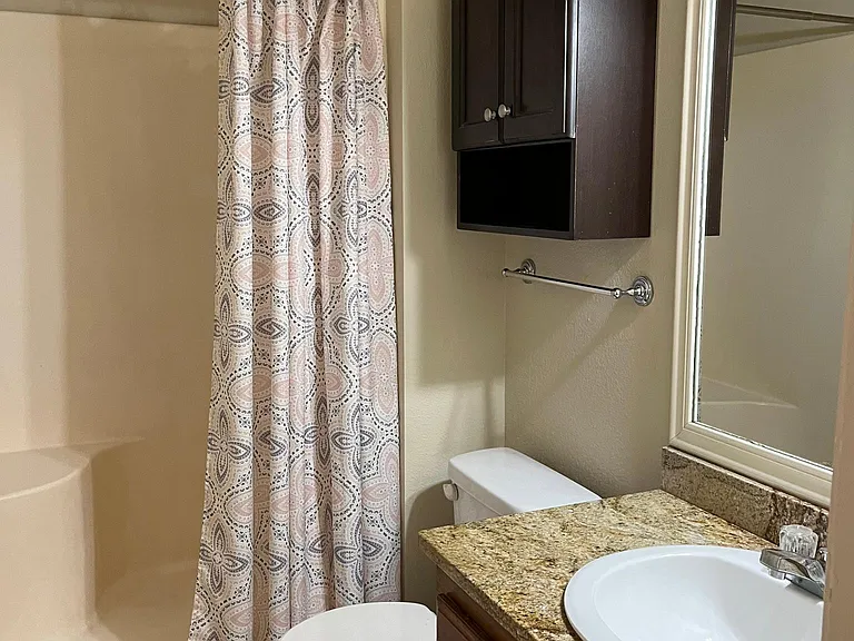 3603 Canterbury Ave — Photo 11