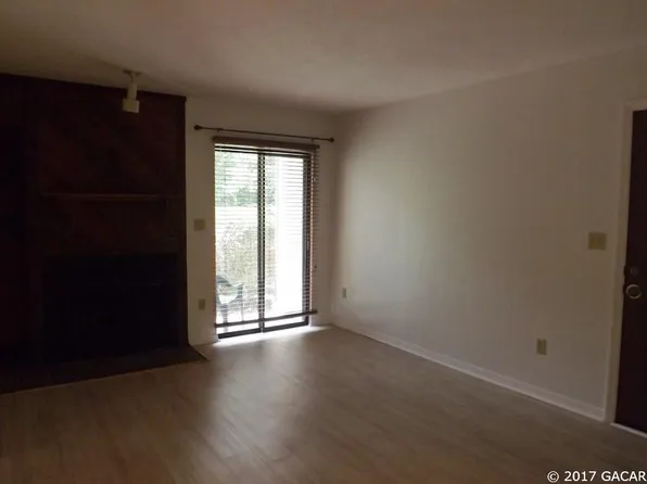1515 NW 29th Rd #A, Gainesville, FL 32605