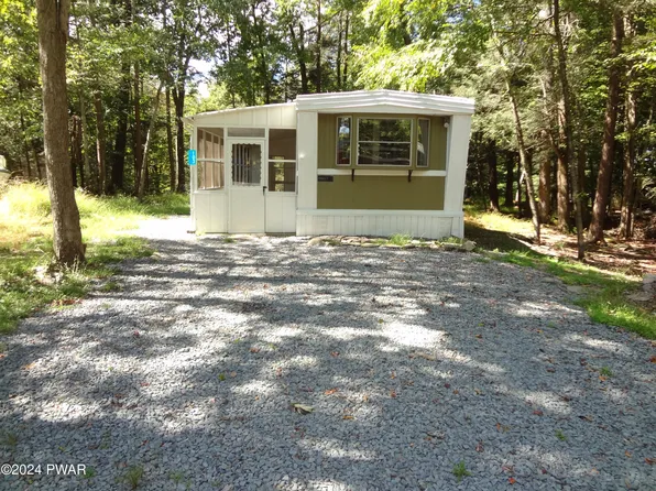 103 Bush Cir, Greentown, PA 18426
