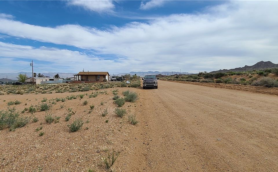 1st image of 9289 N Bridlebit Avenue