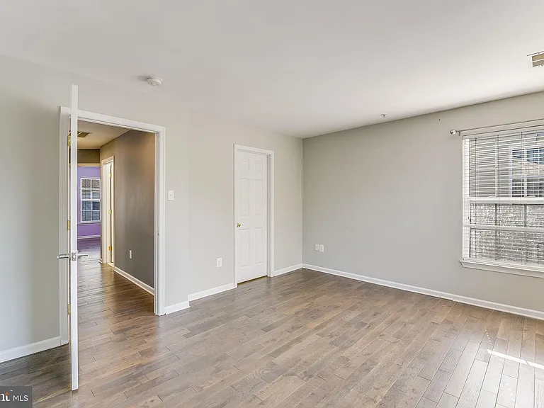 7742 Valley Oak Dr #91 — Photo 15
