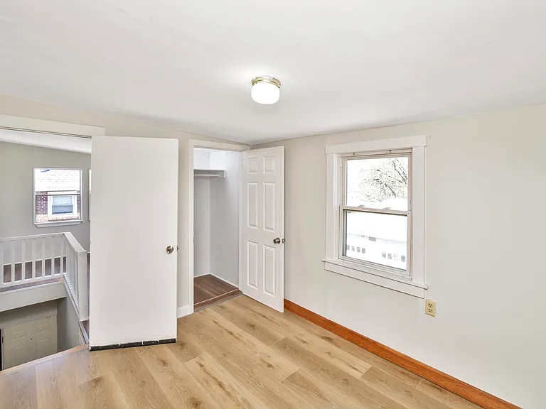 492 Metropolitan Ave #2 — Photo 10