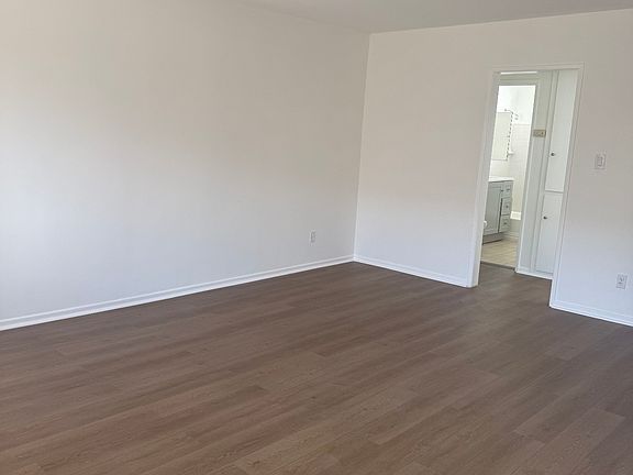 5th image of 3110 Livonia Ave APT 7