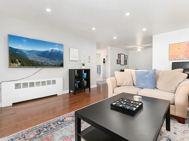 1350 Josephine St #308 — Photo 4