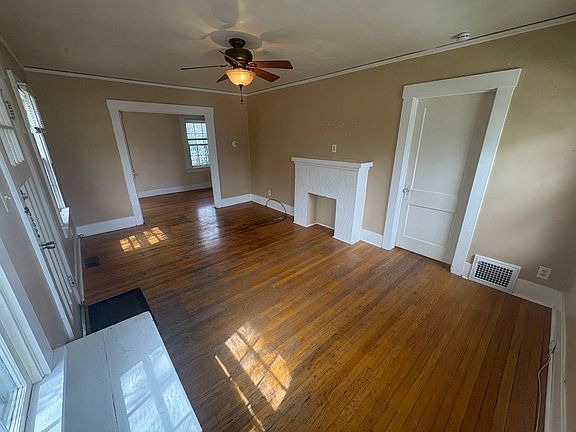 5th image of 1712 2nd St W