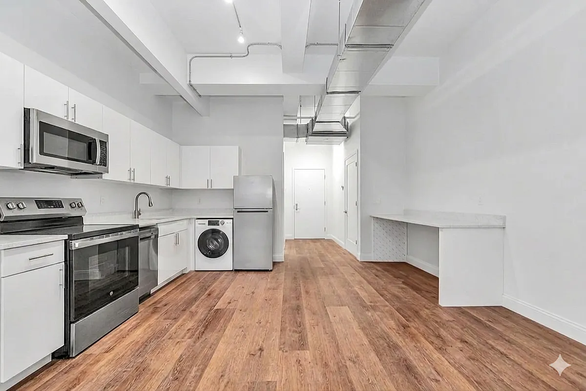 Building Photo - 255 W 36th St #1204