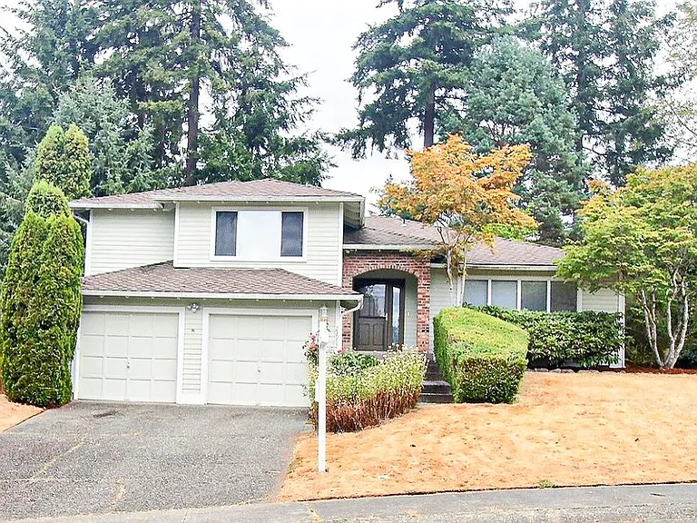 23952 SE 40th Pl — Photo 2