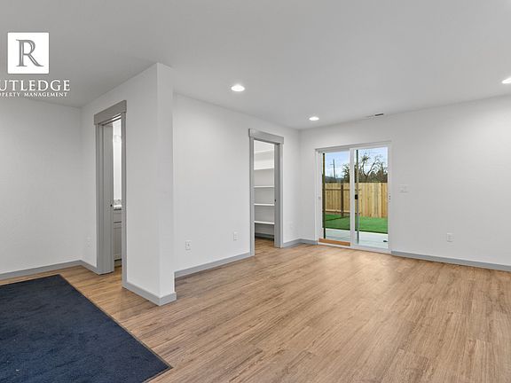 5th image of 346 Beechwood Way