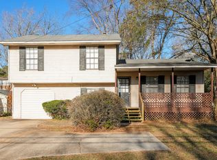5584 Marbut Rd, Lithonia, GA 30058