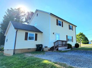 100 Woodlyn Ct, Waynesboro, VA 22980