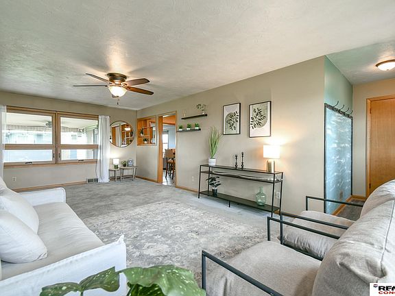 5th image of 1200 Parker Dr