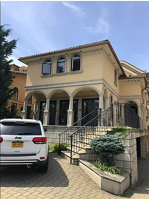 Rented by Douglas Elliman | media 1