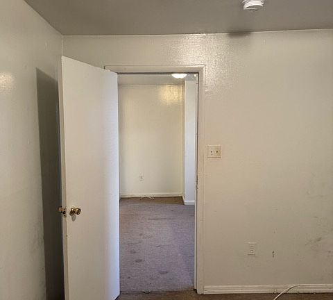 3rd image of 119 Highland Ave #1B