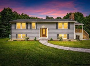 30 Thornton Road, New Boston, NH 03070