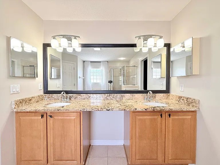11288 Panther Creek Pkwy — Photo 26