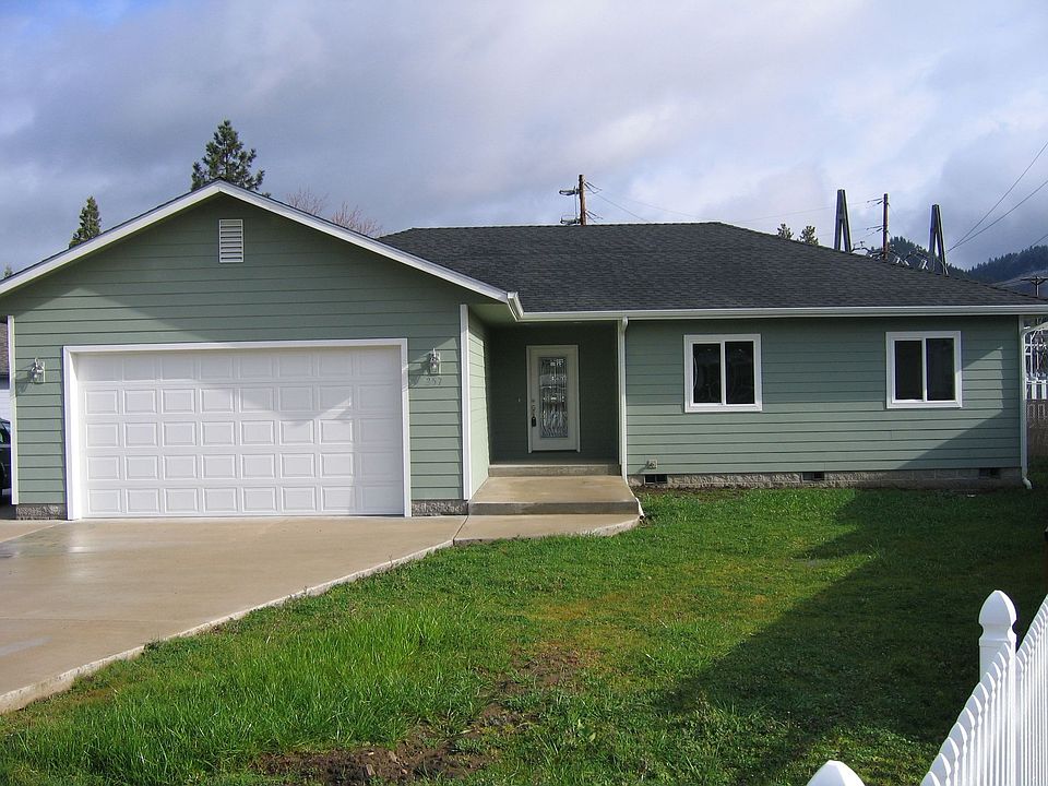 257 E. Locust Ct.