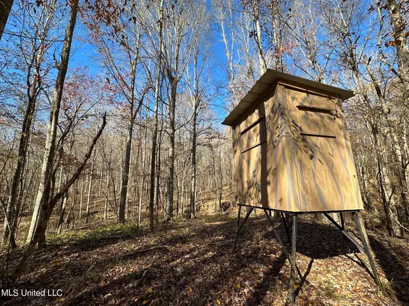 2 Wesley Ln, Brookhaven, MS 39601