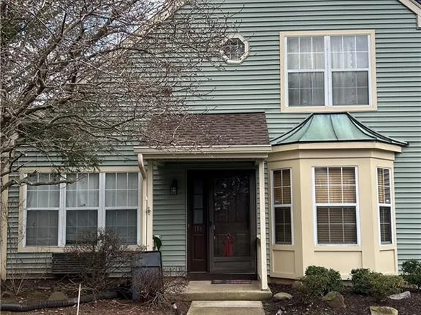 118 Appletree Ct, Monmouth Junction, NJ 08852