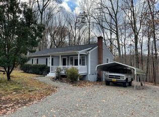 2217 Mountain View Rd, Powhatan, VA 23139