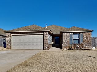 11513 Ruger Rd, Yukon, OK 73099